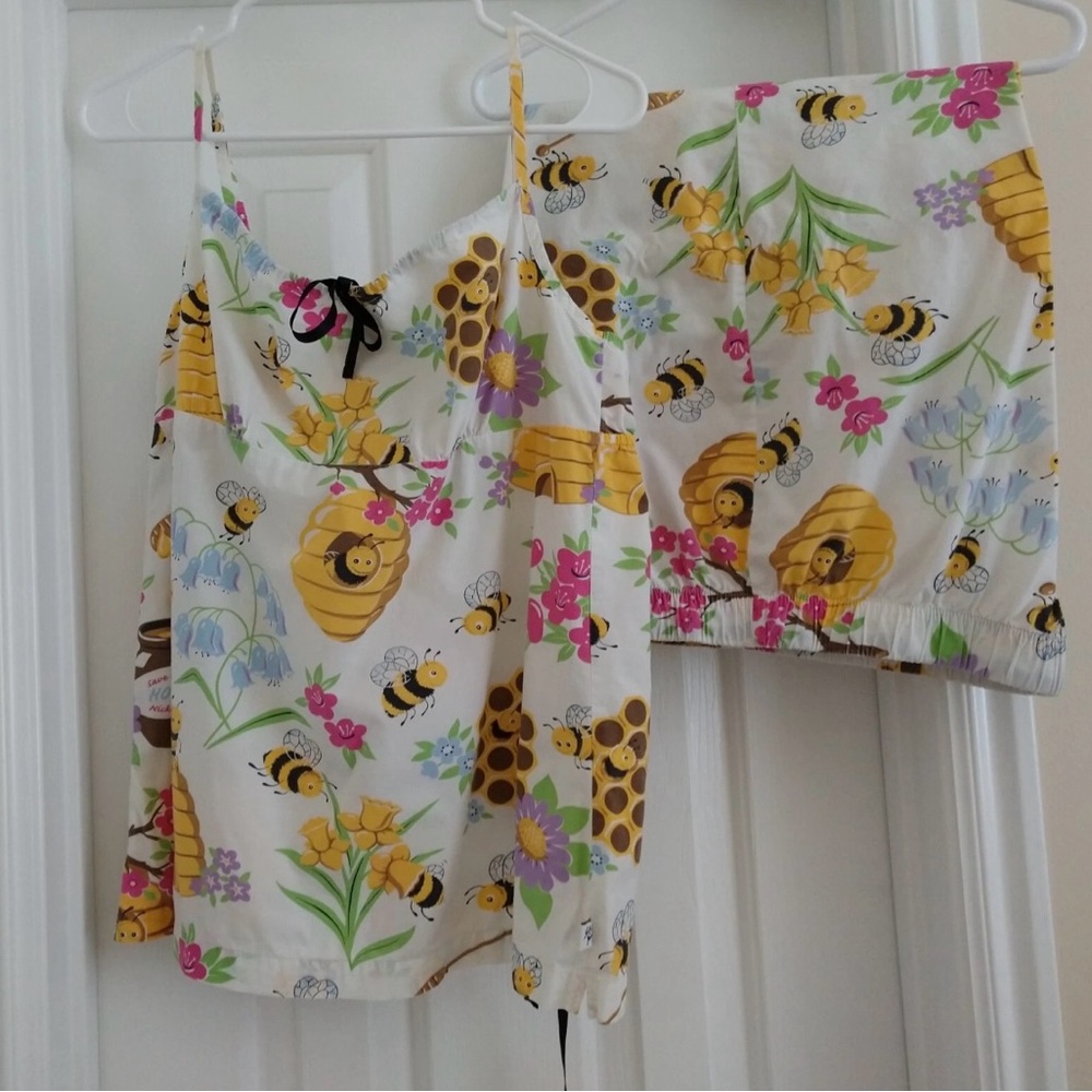 Nick & Nora Save the Bees Pajamas